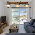 Villa Paros Blue Senses