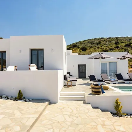 Вилла Paros Blue Senses *